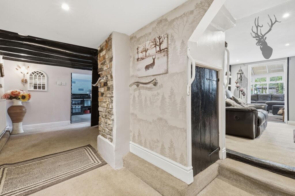 House in Romford - View 4