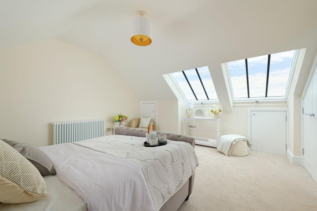 Main image of property: The Crescent, Sandgate, CT20