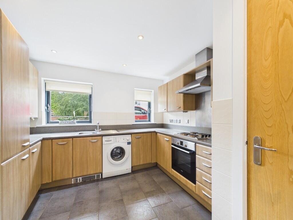 House in Birmingham, West Midlands - View 2