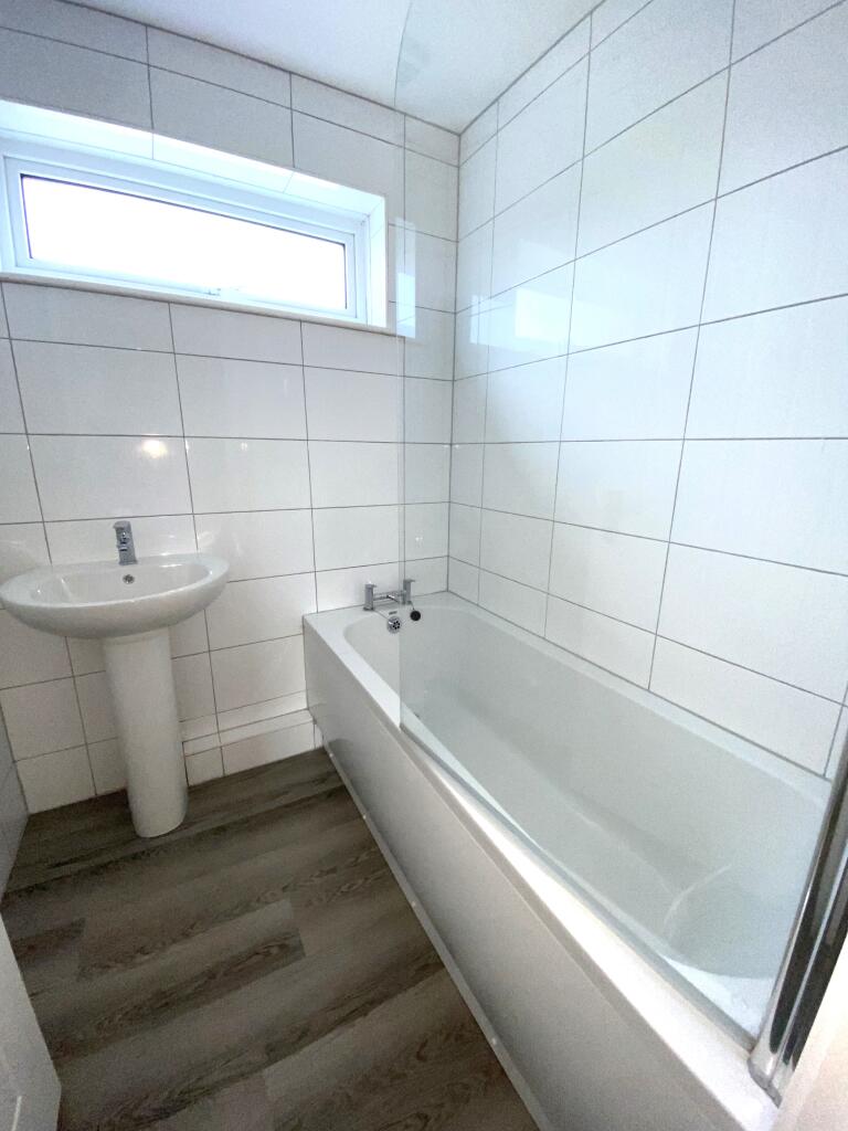 Apartment in Canterbury - View 5