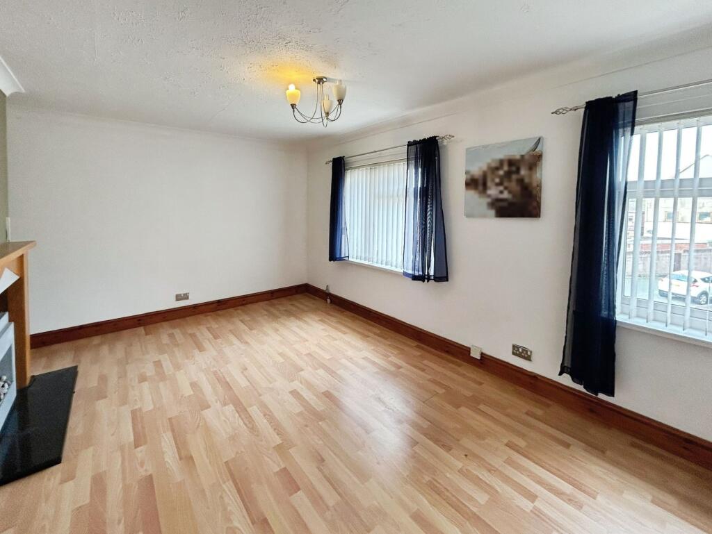 Apartment in Swansea, Tai-Bach - More