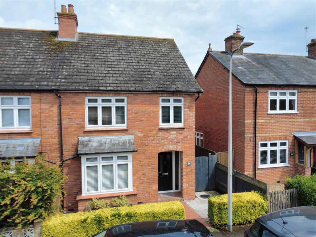 Main image of property: Salcombe Road, Newbury