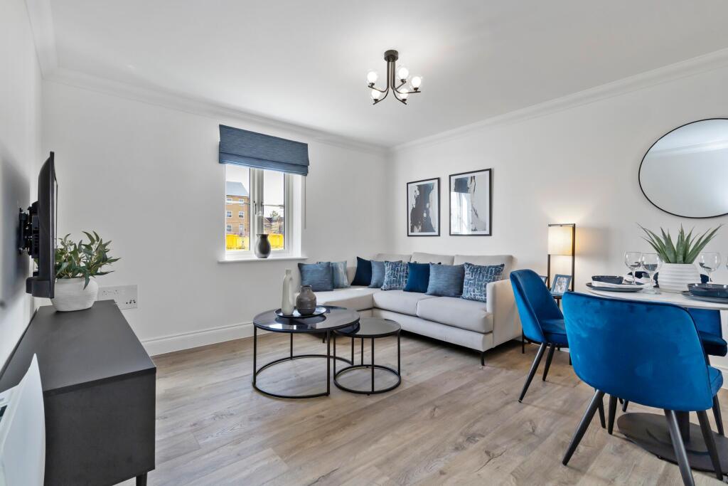 Bournewood Park, Halstead, Essex, CO9 1GE - More