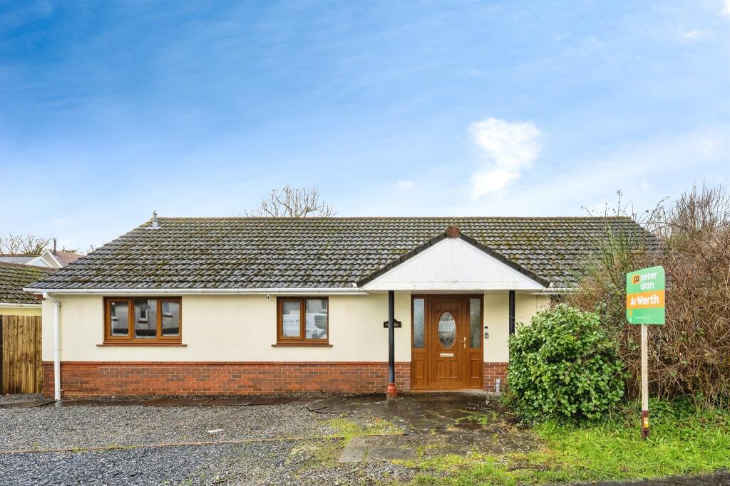 Main image of property: Frederick Place, Llansamlet, Swansea