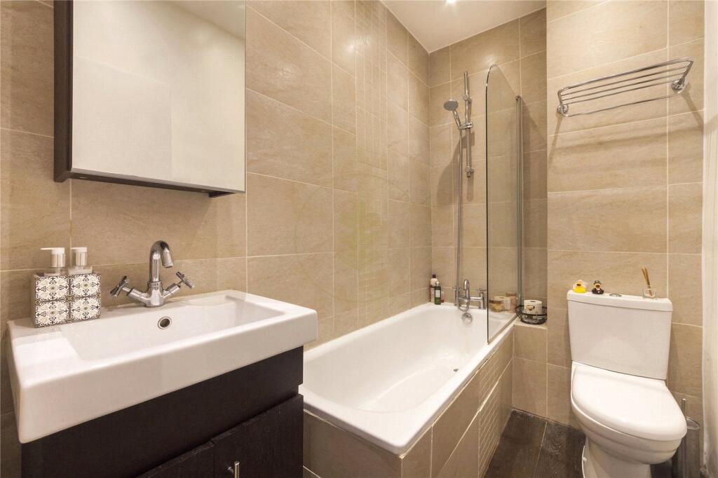 Apartment in London - View 4