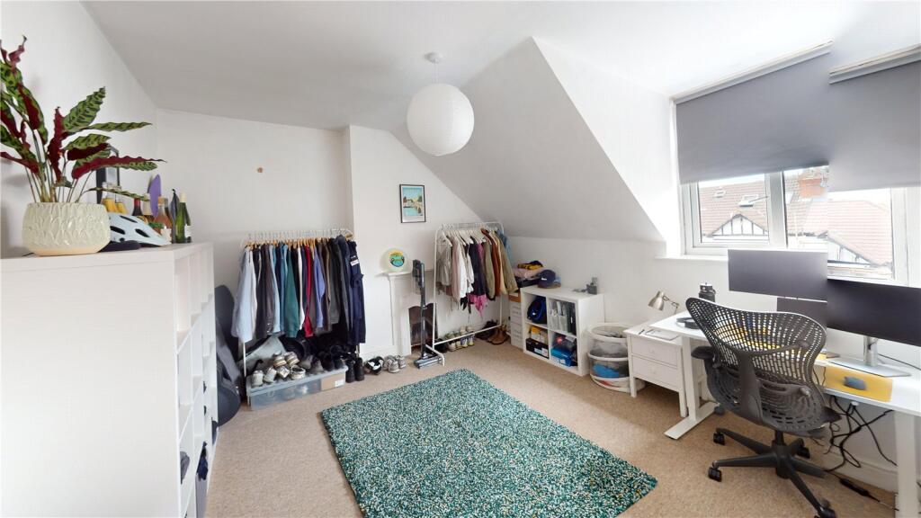 Apartment in Bristol - View 5