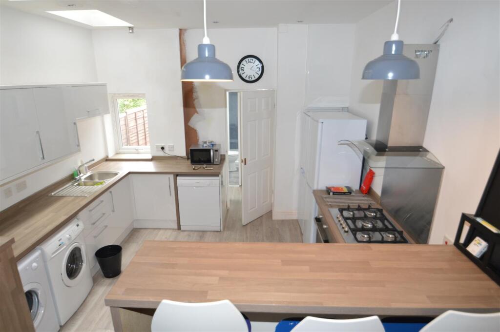 House in Birmingham, Selly Oak - View 4