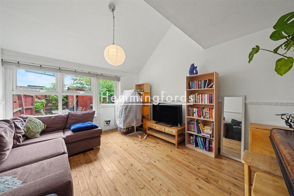Main image of property: Armour Close, London, N7