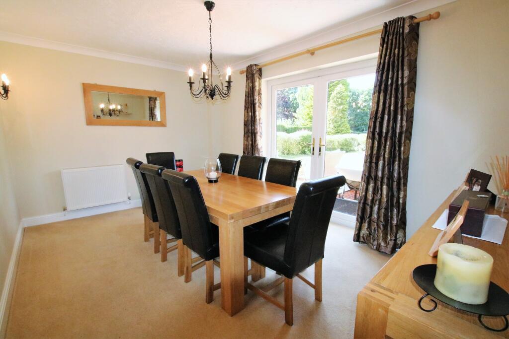 House in Southampton - More