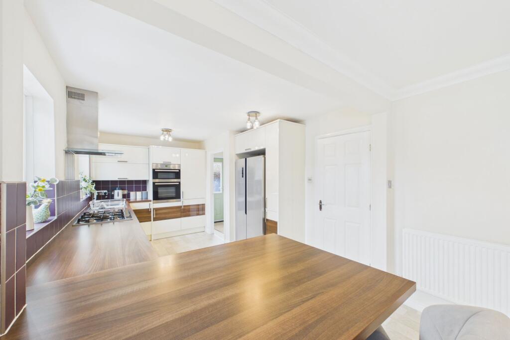 House in Ewloe, Aston Park, Hawarden - View 5