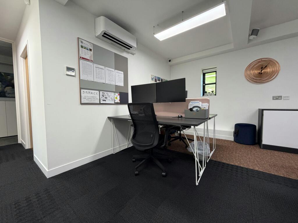 General Office 002.jpg
