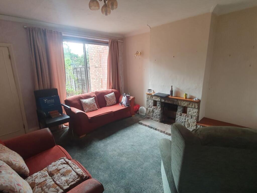 97 Wychall Road, Northfield, Birmingham, West Midlands, B31 3AP photo 5