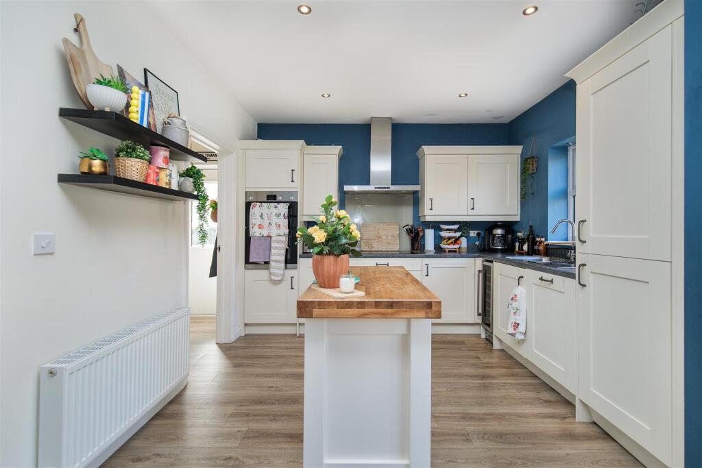 House in Newcastle upon Tyne - More