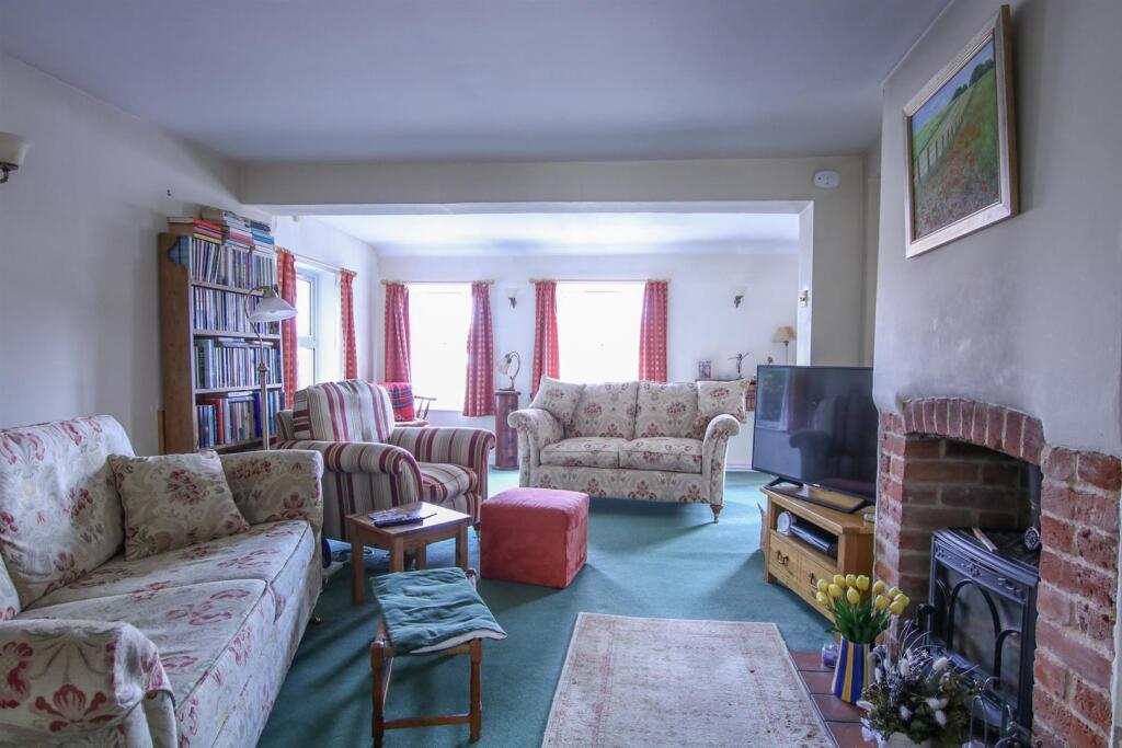 Post Office Road, Knodishall, Saxmundham photo 4