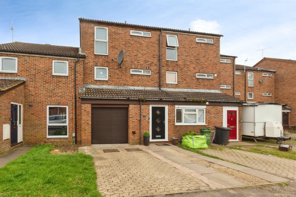 Main image of property: Wheatfield Close, LEIGHTON BUZZARD