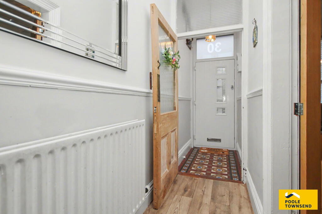 Victoria Avenue, Barrow-in-furness, LA14 5LA photo 2