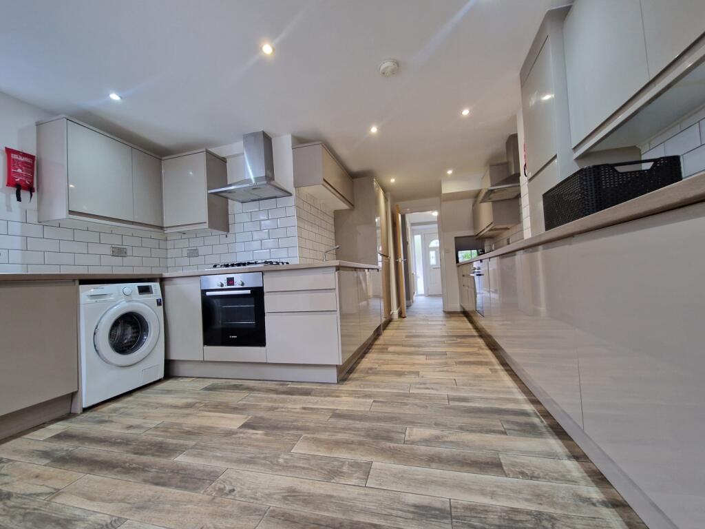 House in Cardiff - View 3