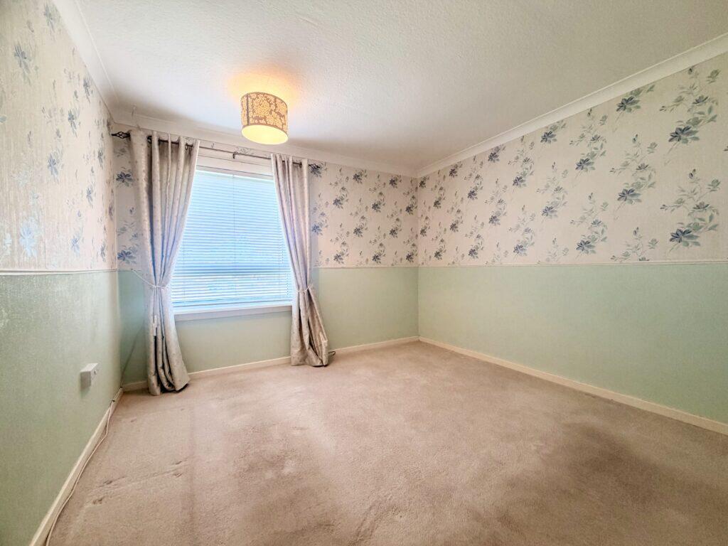 House in Motherwell - More