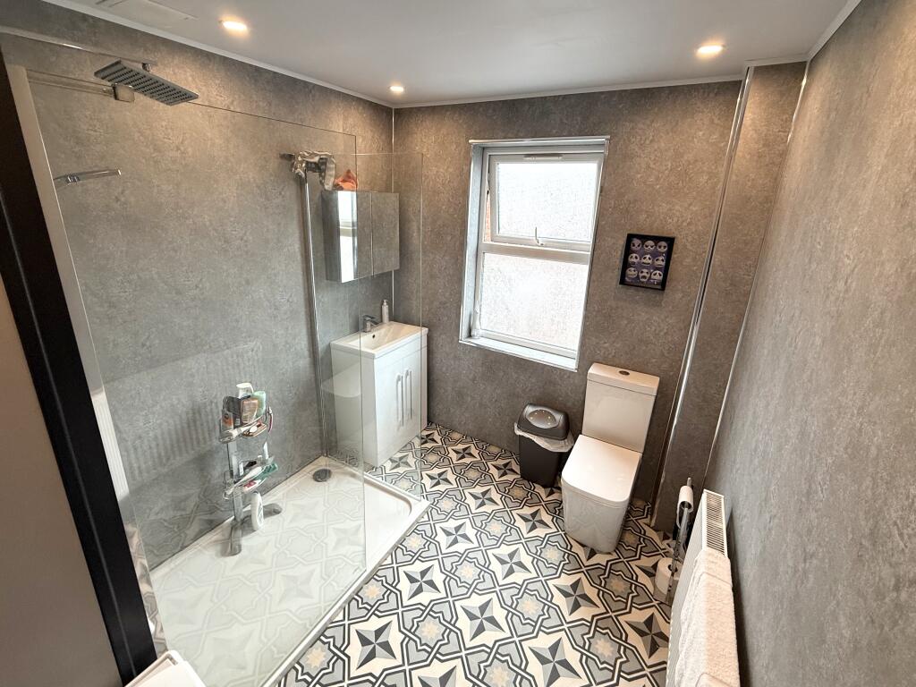 Apartment in Stockport - More
