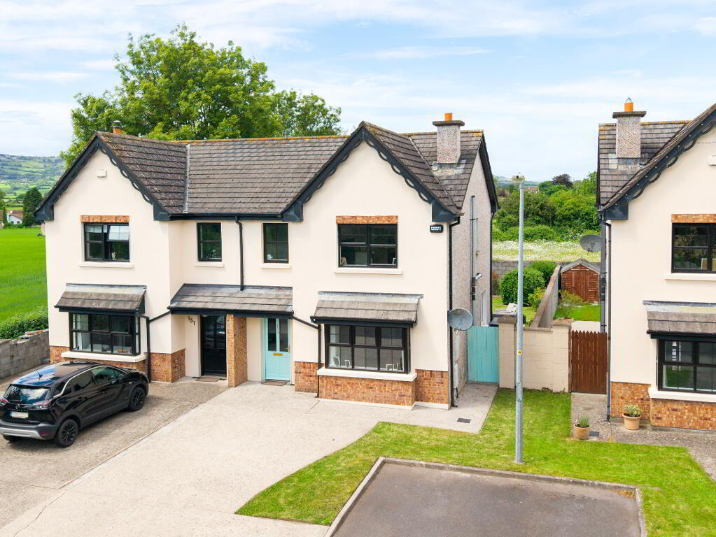 Main image of property: 150 Crossneen Manor, Leighlin Road, Graiguecullen, Carlow Town