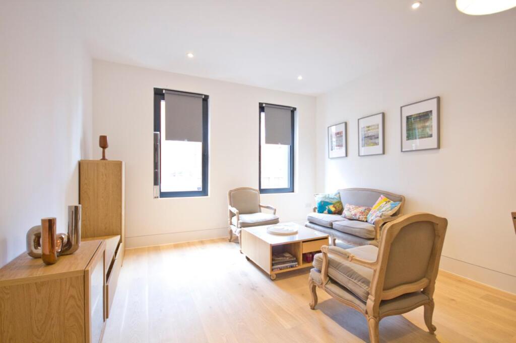 Apartment in London - View 3