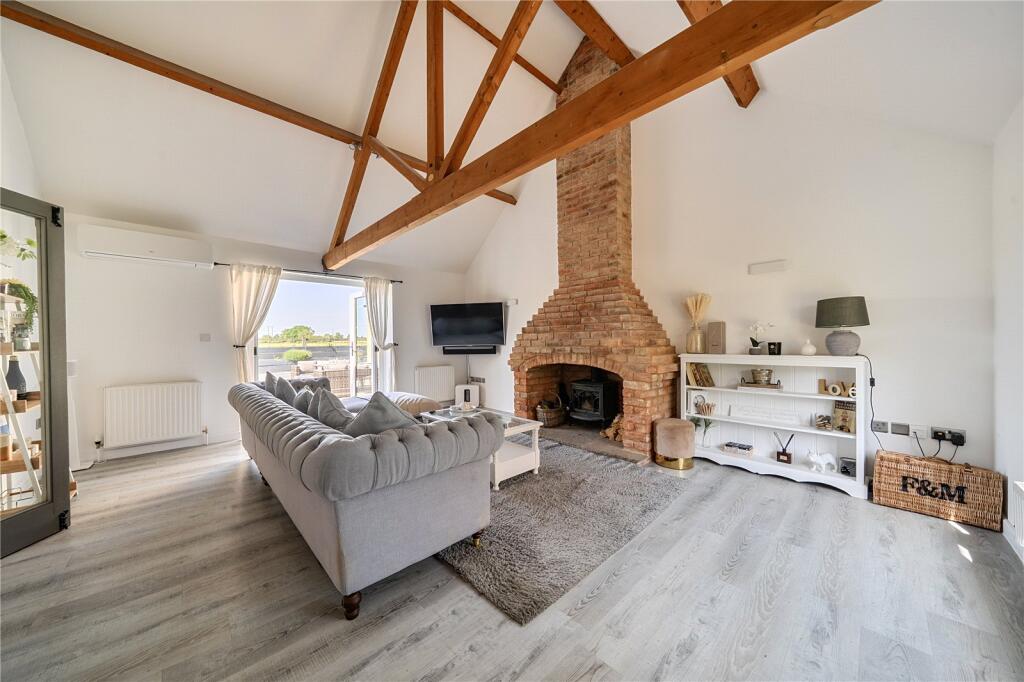 House in South Kesteven, Tallington - View 5