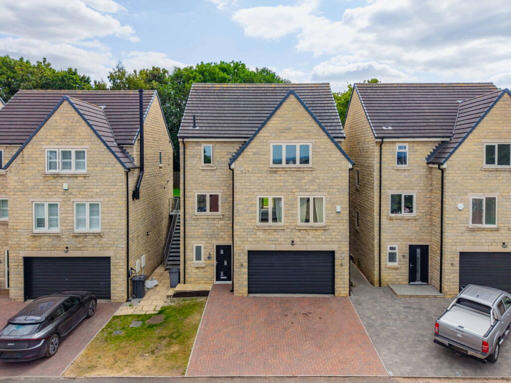 Main image of property: The Heights, Tower Street, Worsbrough Common, S70 1ED