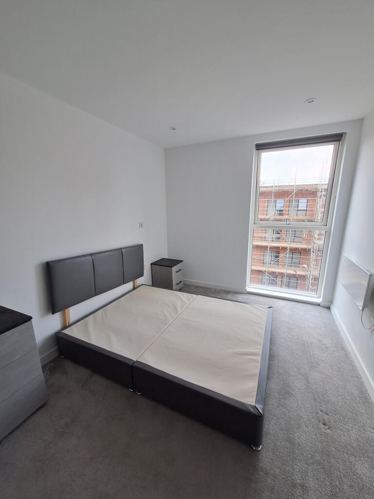 Apartment in Salford, Greater Manchester - More