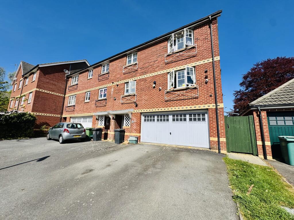 Main image of property: Vitellius Gardens, Basingstoke