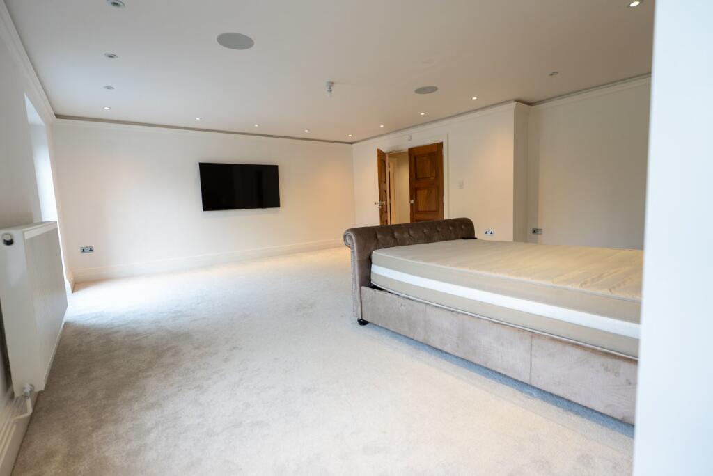 Additional image 15 of Warwick Road, Knowle, Solihull, West Midlands, B93