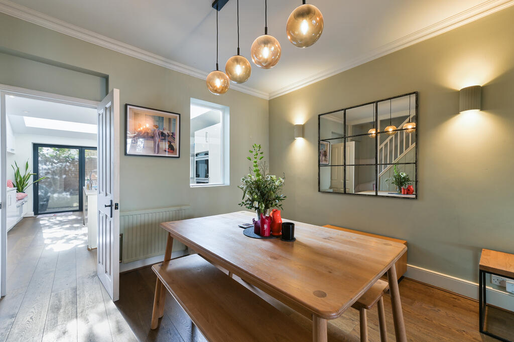 House in London - View 4