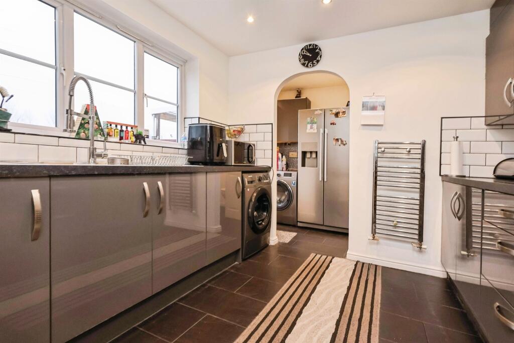 Additional image 16 of Macdonald Close, Tividale, OLDBURY