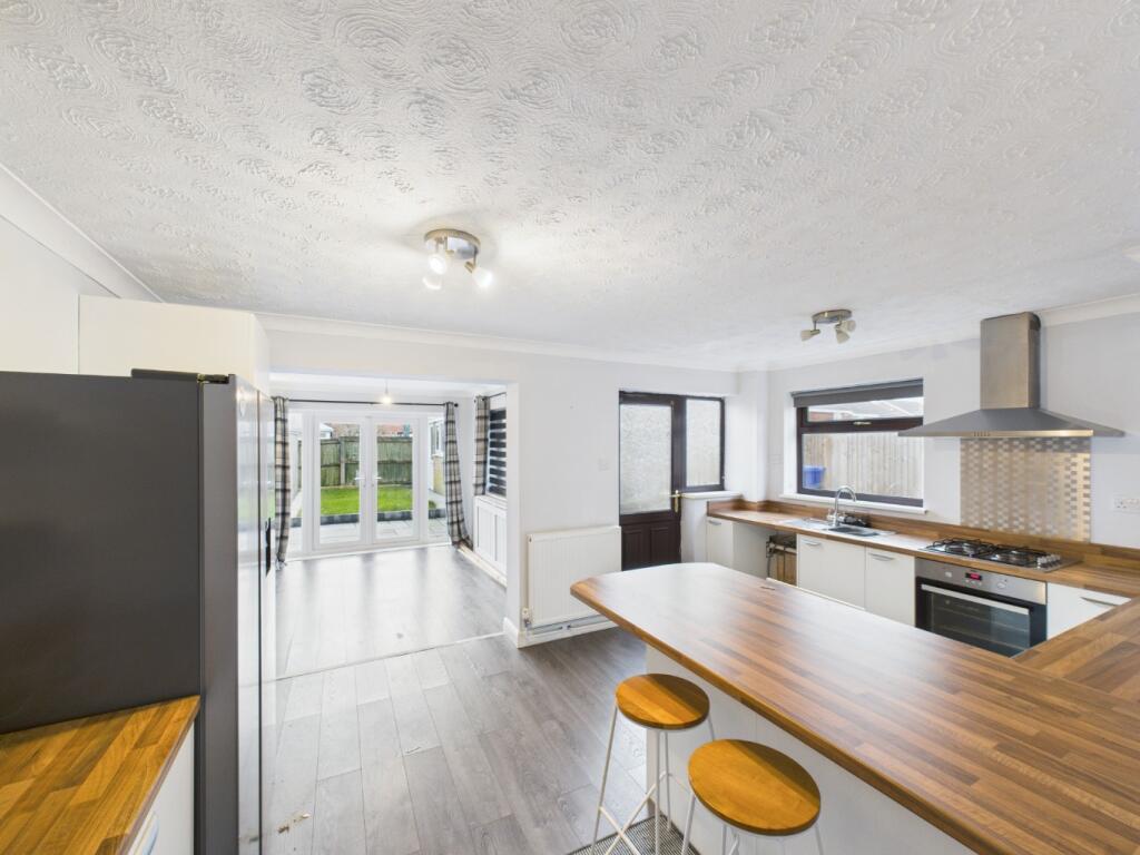 Main image of property: Grosmont Close, Hull, East Riding of Yorkshire, HU8 9LW