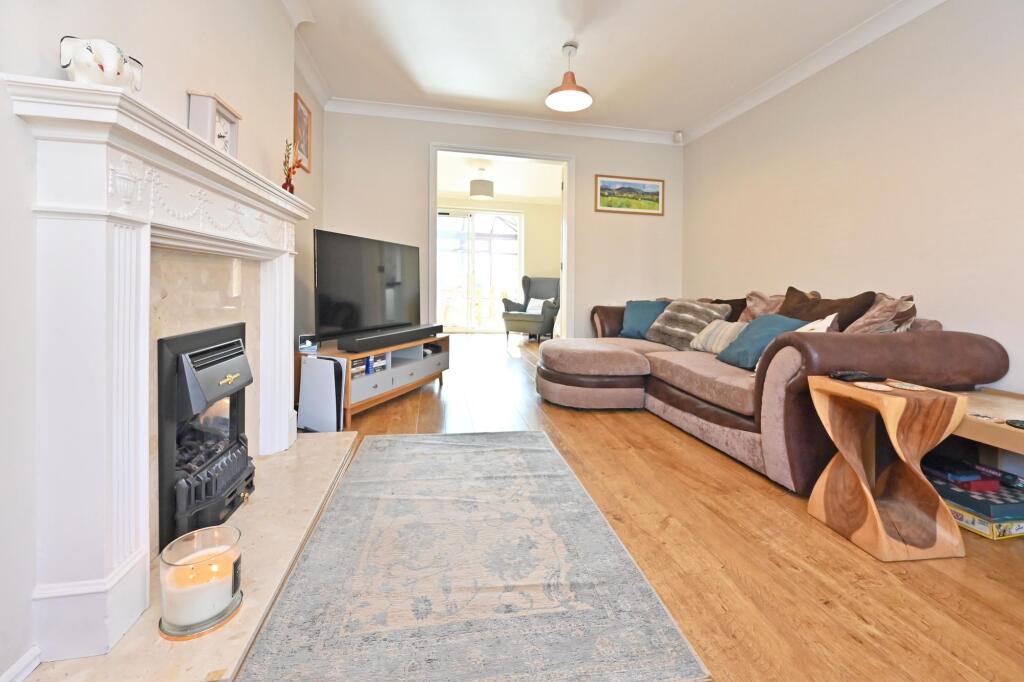 House in Stoke-on-Trent - More