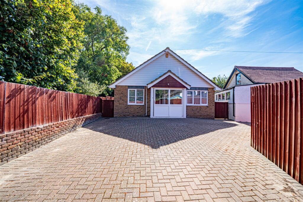 Main image of property: The Ridge, Hastings