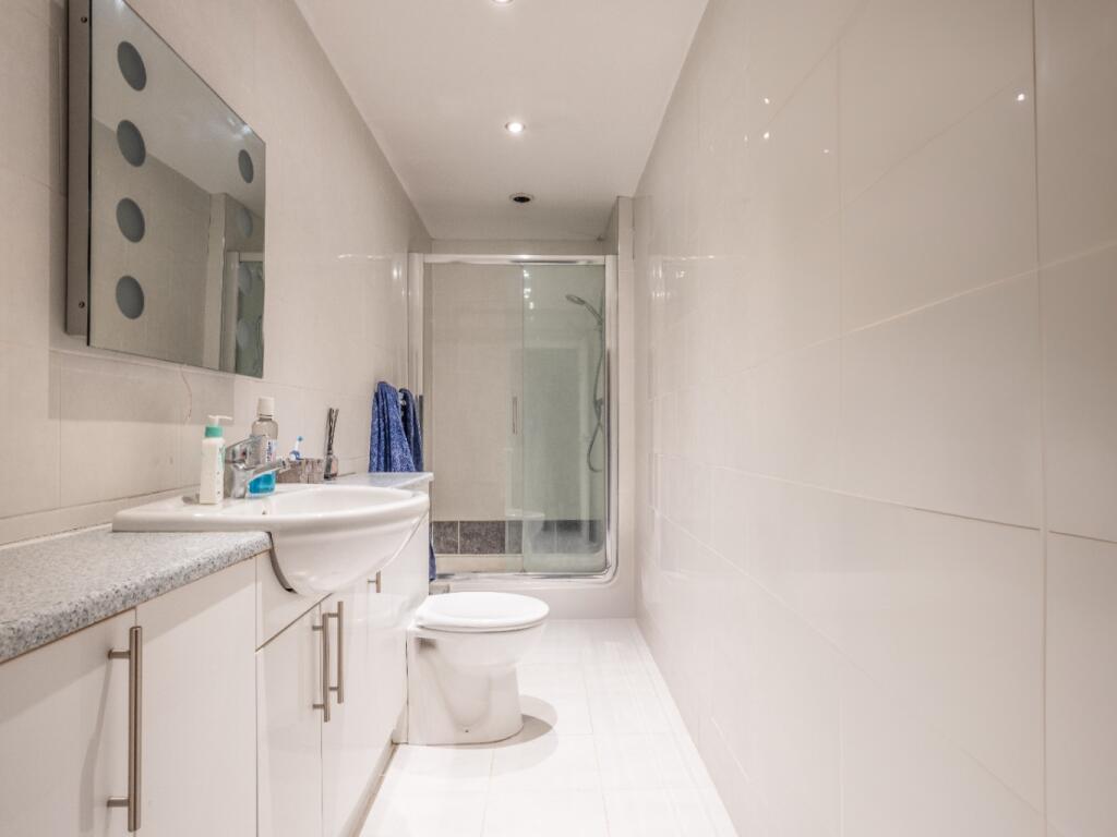 3 bedroom ground floor flat for rent