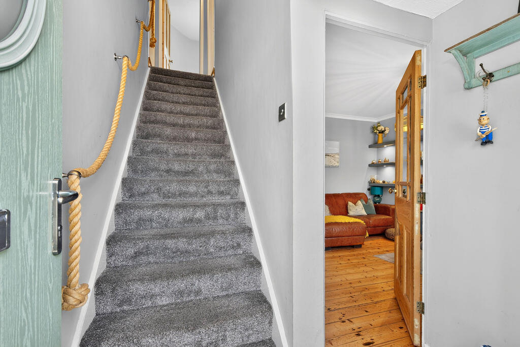 House in Newcastle upon Tyne, Amble By the Sea - View 3