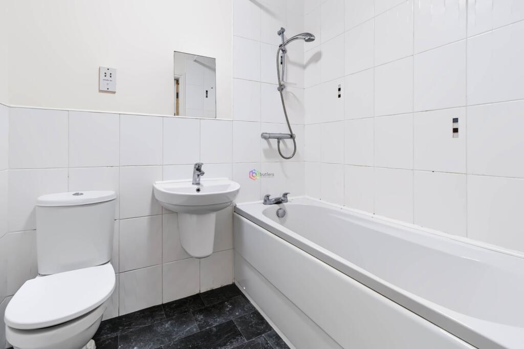 Apartment in Sheffield - View 4