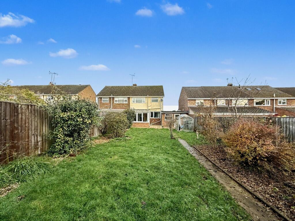 Westland Road, Faringdon, SN7 photo 2