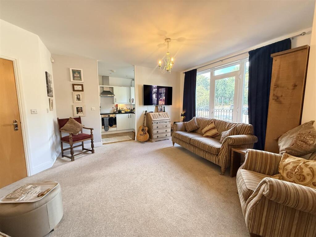 Apartment in South Staffordshire, Kinver - View 5