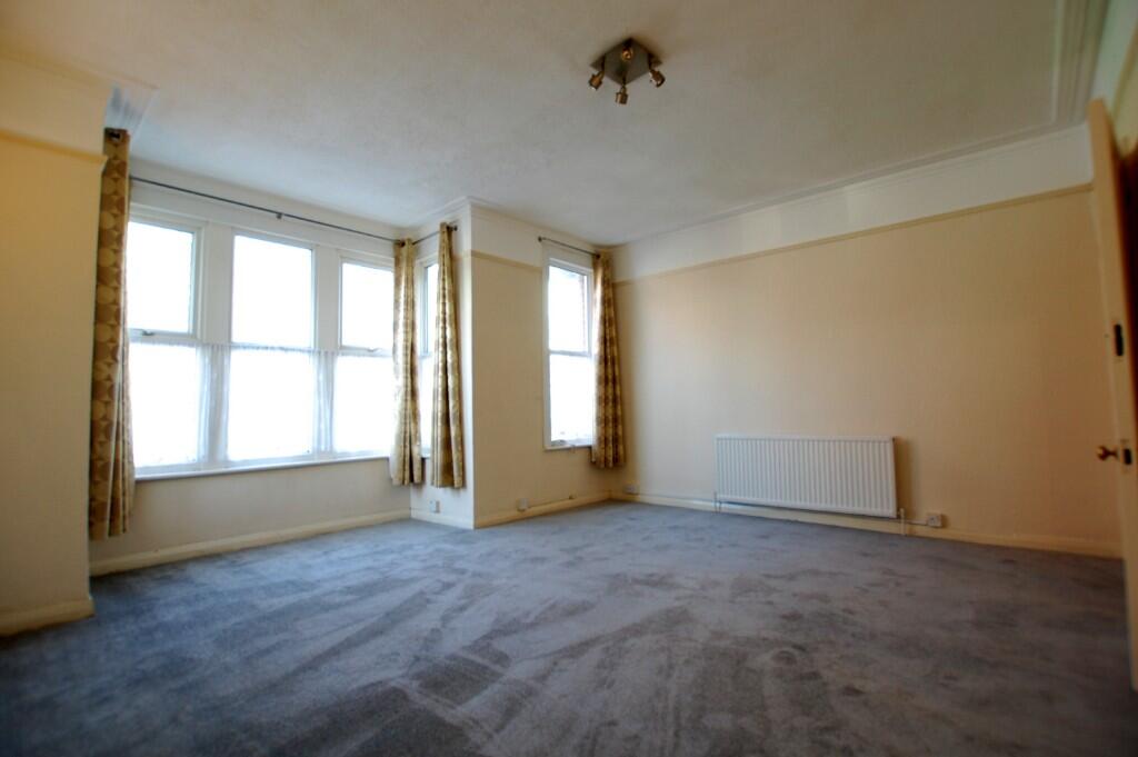 Southchurch Road, Southend-On-Sea, Essex, SS1 photo 4