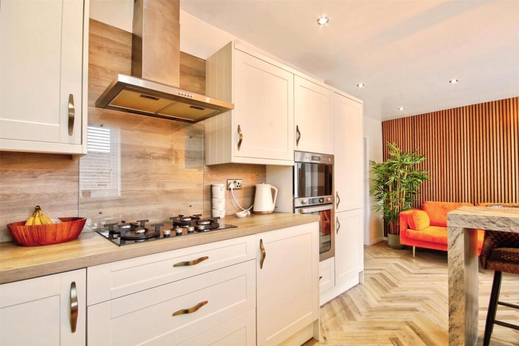 House in Newcastle upon Tyne - View 4