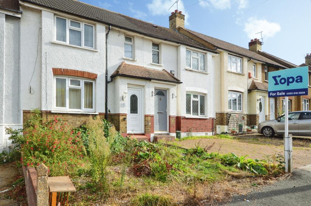 2-bed terraced on Oakdene Road, Uxbridge, UB10, £400,000