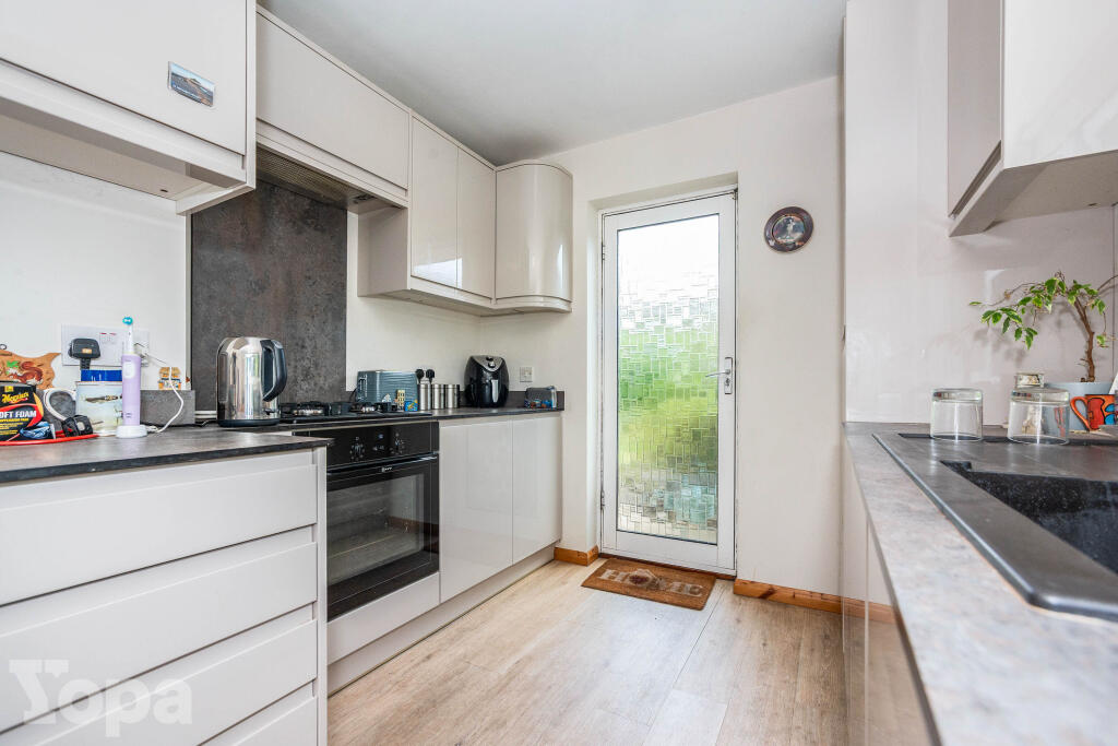 Petersfield Drive, Culverstone, DA13 photo 2