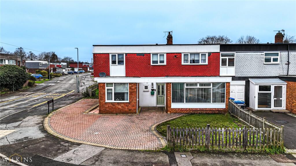 Clifton Avenue, Tamworth, Staffordshire, B79