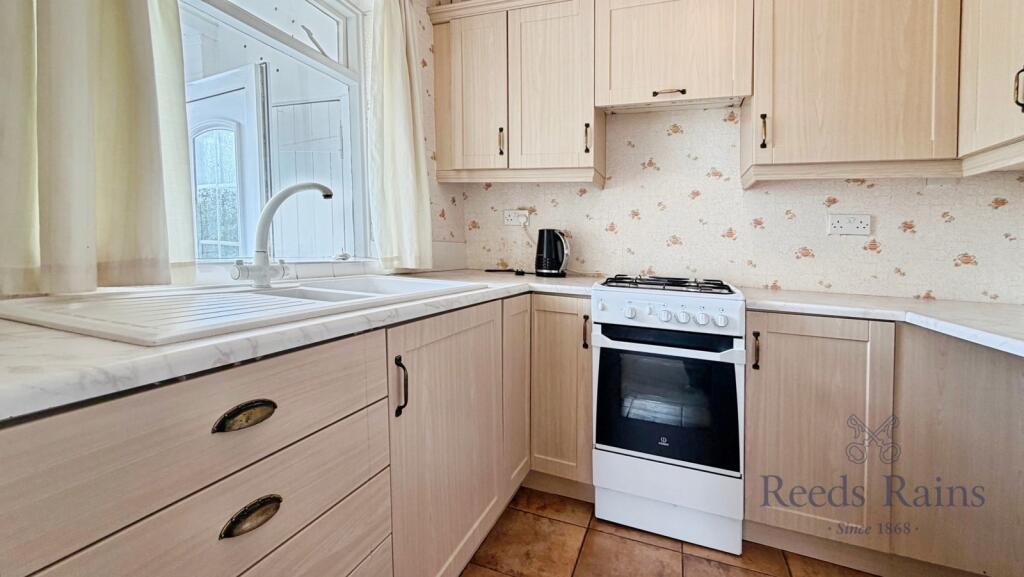 Glanton Close, Chester Le Street, Durham, DH2 photo 3
