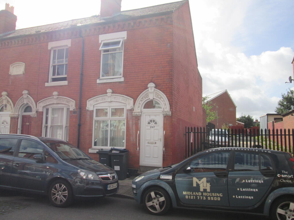 Main image of property: Room Available, Clifton Road, Balsall Heath, B12