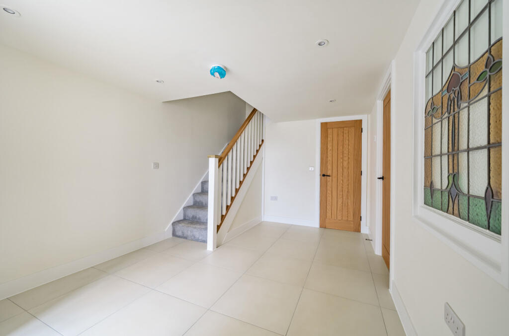 House in Peasedown St. John, Bath and North East Somerset - View 5