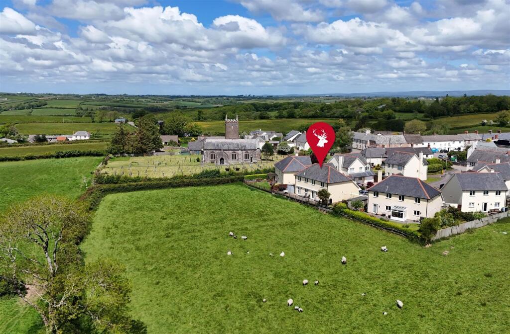 Main image of property: Ashreigney