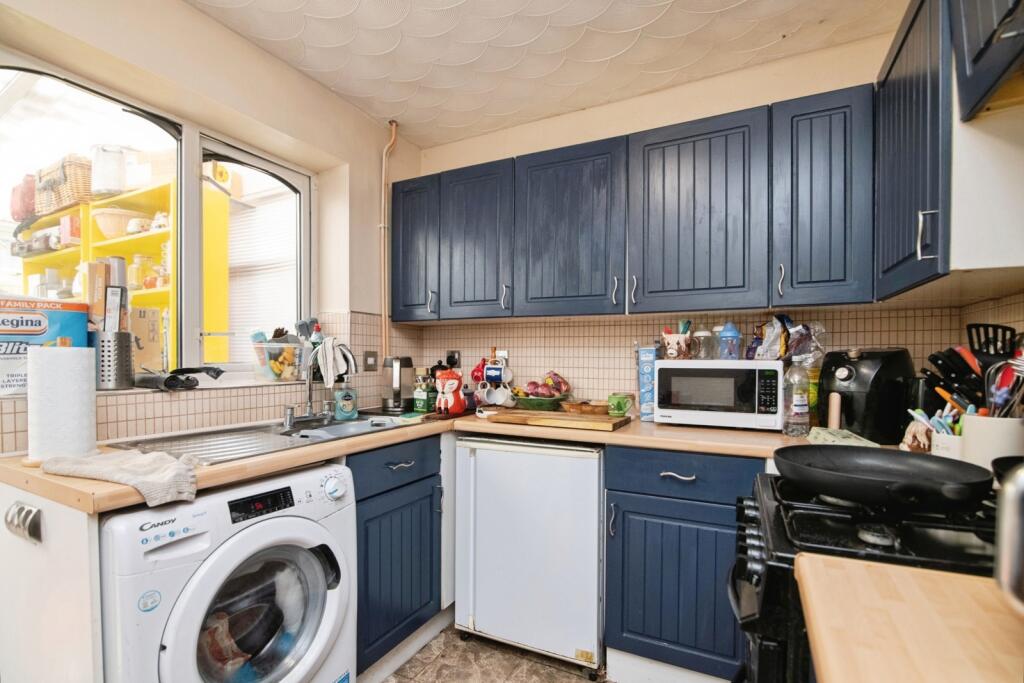 Additional image 4 of Arundel Drive, OLDBURY, West Midlands, B69